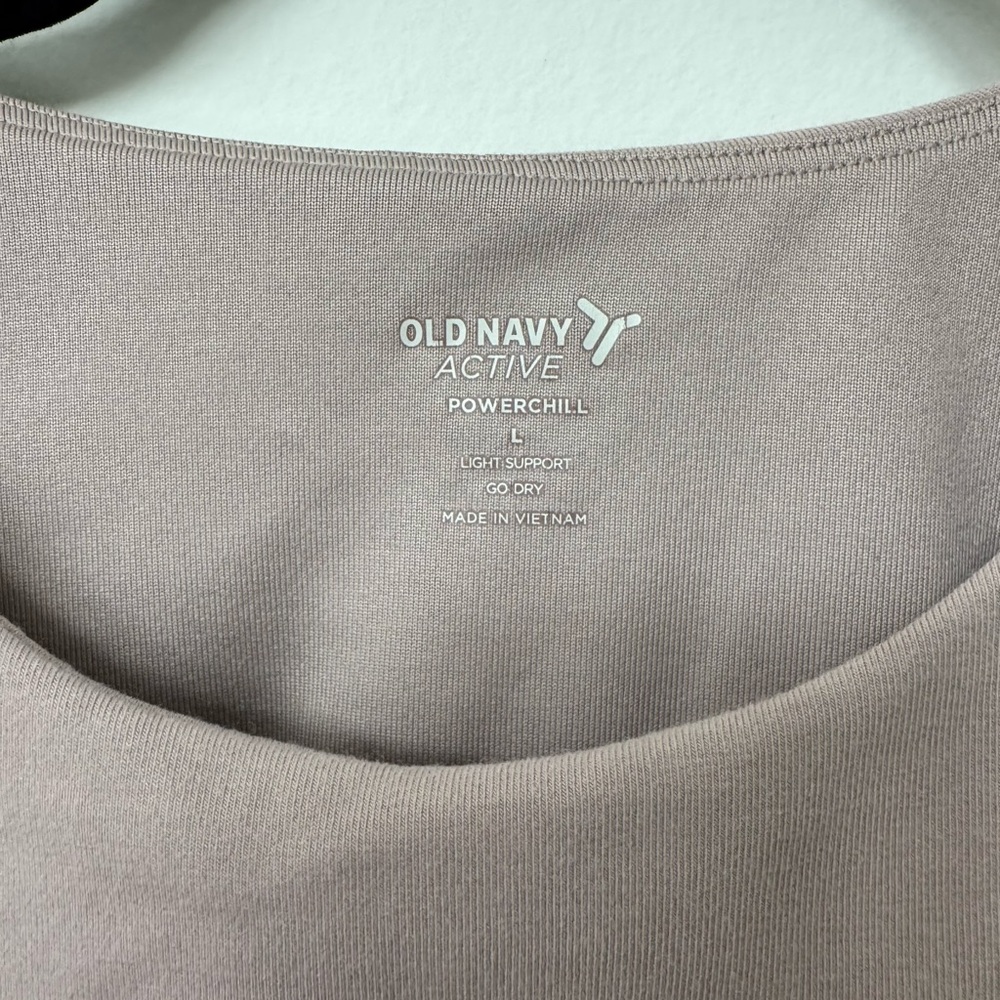 Old Navy Workout Top - Picture 3 of 3